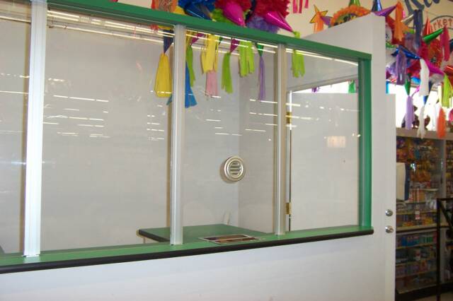 glen_avon_mgrs_desk_005_op_640x426