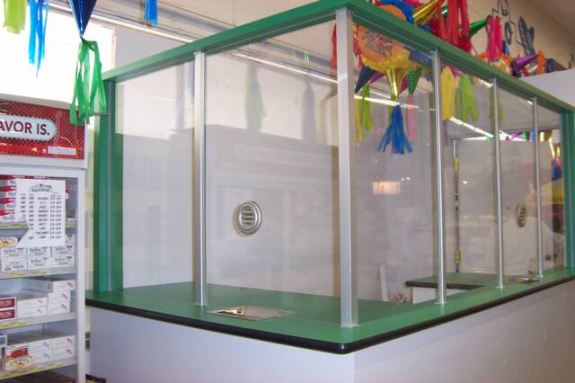 glen_avon_mgrs_desk_006_op_640x426