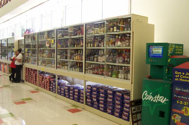 payless_liquor_cabinets_006_op_640x426