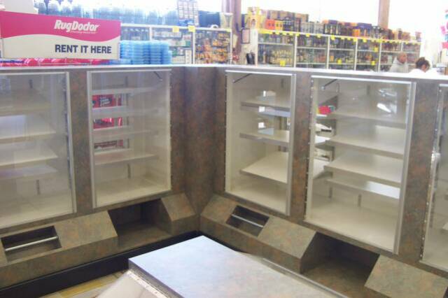 payless_norwalk_bakery_cabinets_002_op_641x427_op_640x426